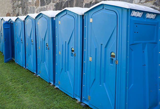 Best Standard Portable Toilet Rental  in Walnut Creek, CA